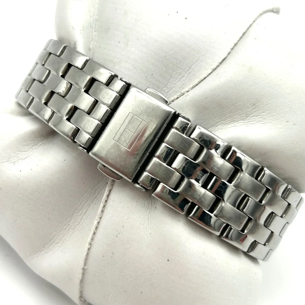 Tommy Hilfiger Watch TH.156.3.14.1105 Womens Silver White Vintage Y2K Good